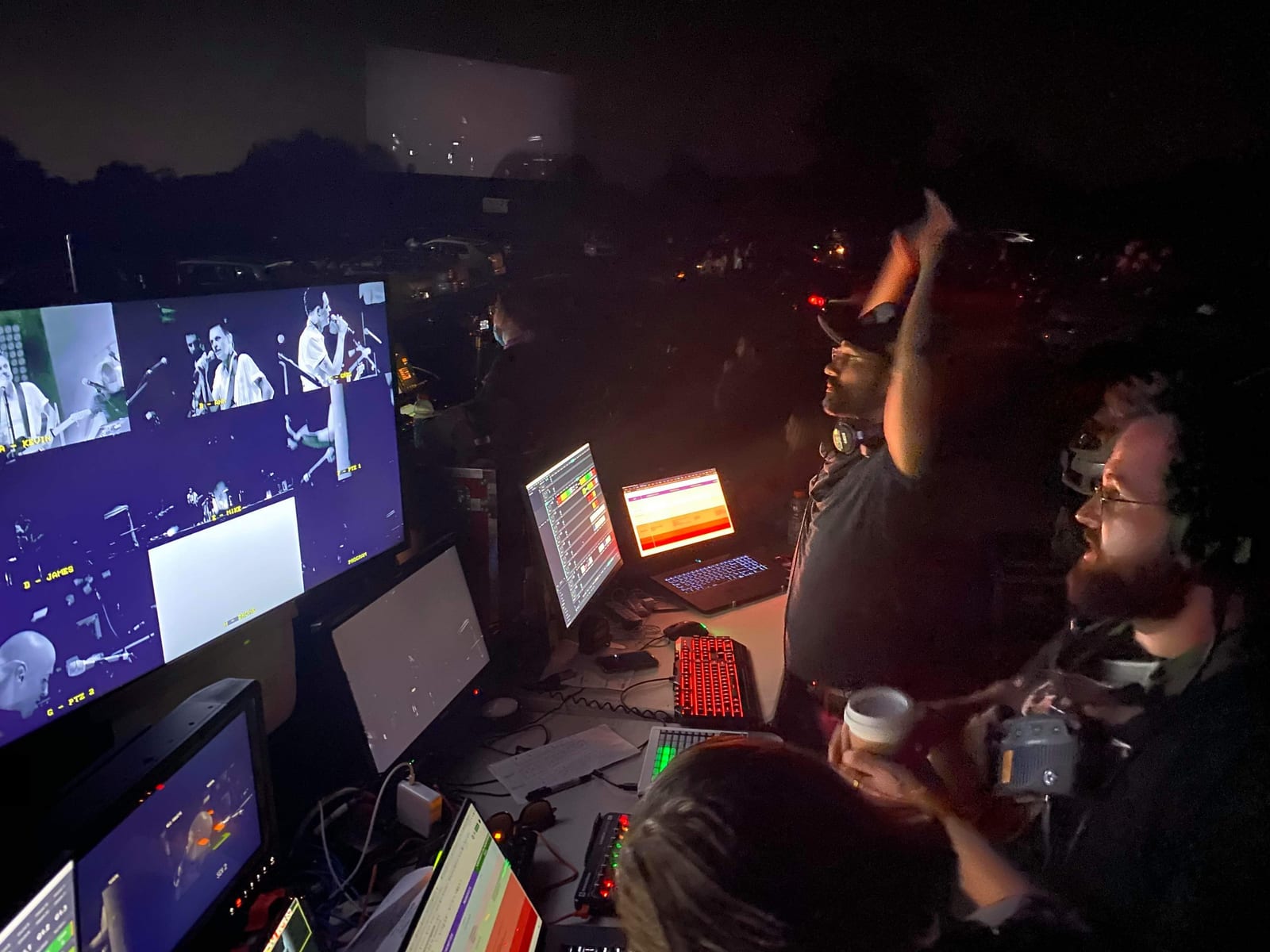 Live Audio-Reactive Performance · Drake, Nelly Furtado, July Talk